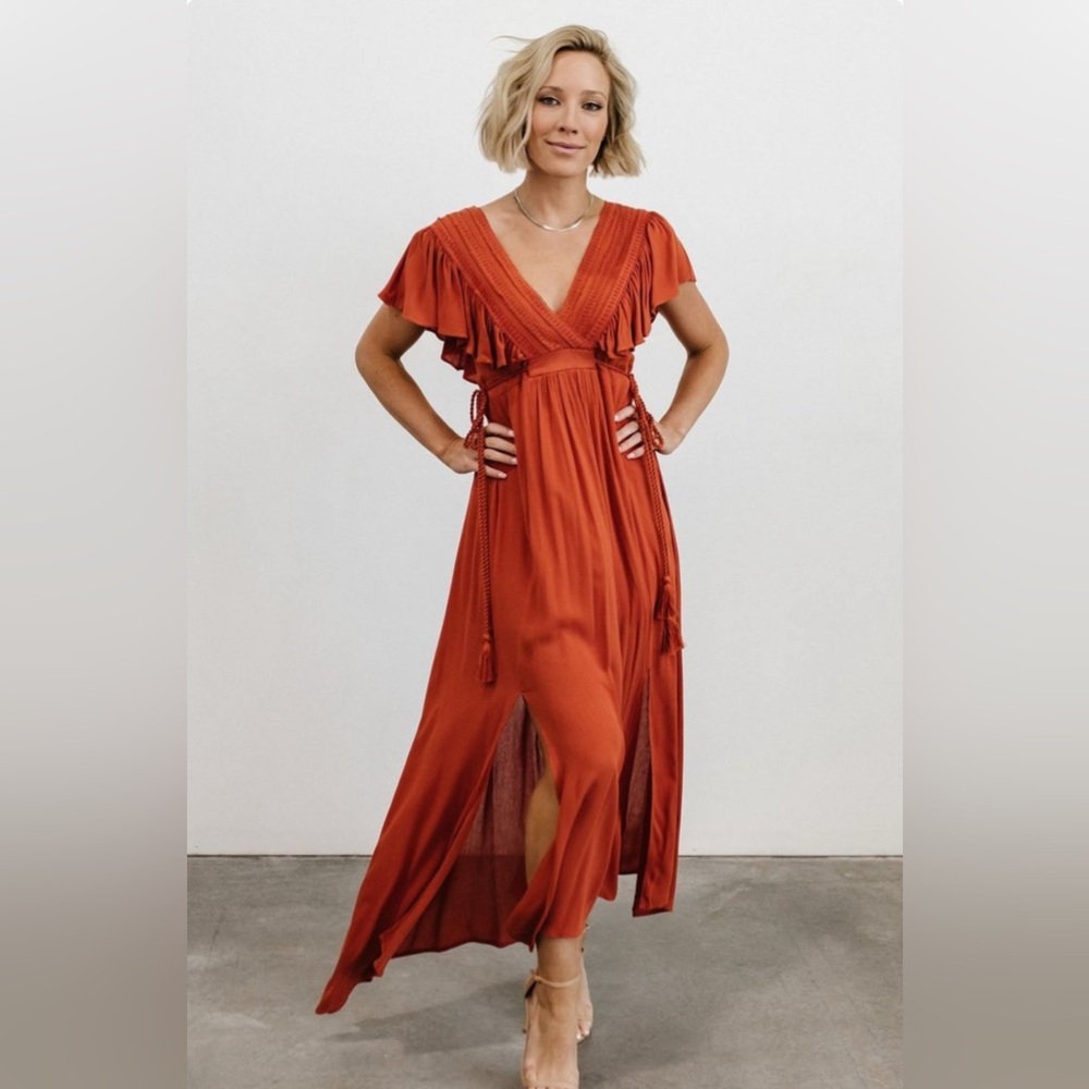 Elegant Rust Maxi Dress